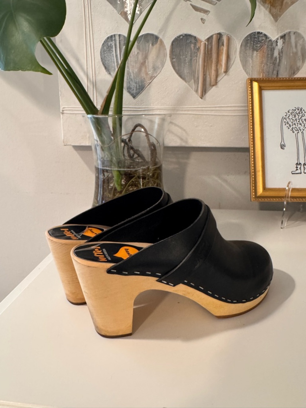 Swedish HASBEENS Black Leather Mule Clogs - wooden Heal Timeless chic ER38/US7.5 - Picture 6 of 16